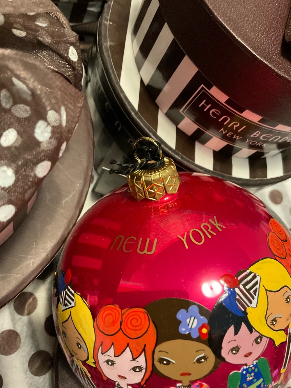 Rare Henri Bendel Joy to the World Bendel Dolls Ornament with Tag & Original Box - Picture 4 of 16